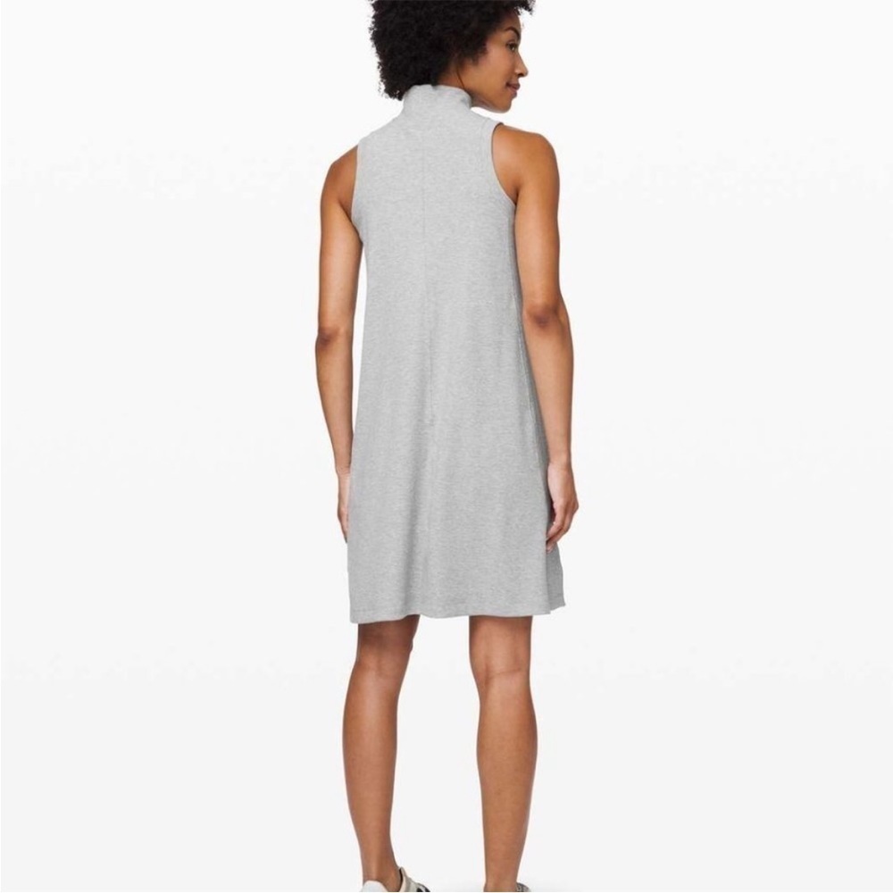 Lululemon Athletica Gone For The Week Dress Gray Medium NWOT - Picture 7 of 12